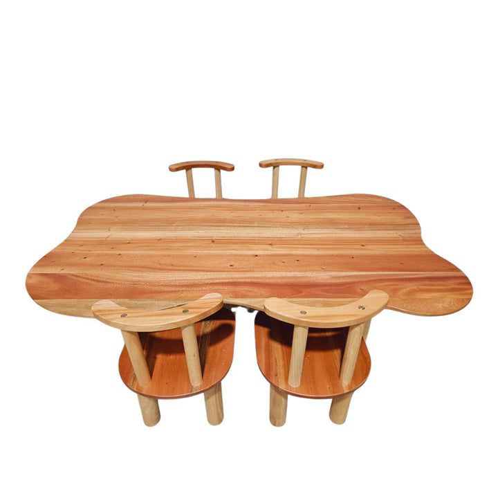 Child hardwood cloud table and 4 chairs